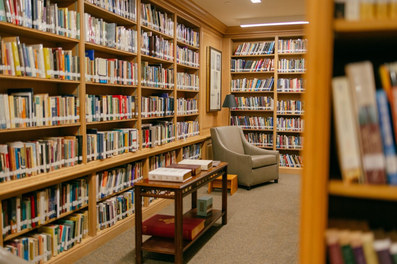 Click to expand image: Image of bookshelves with childrens' books